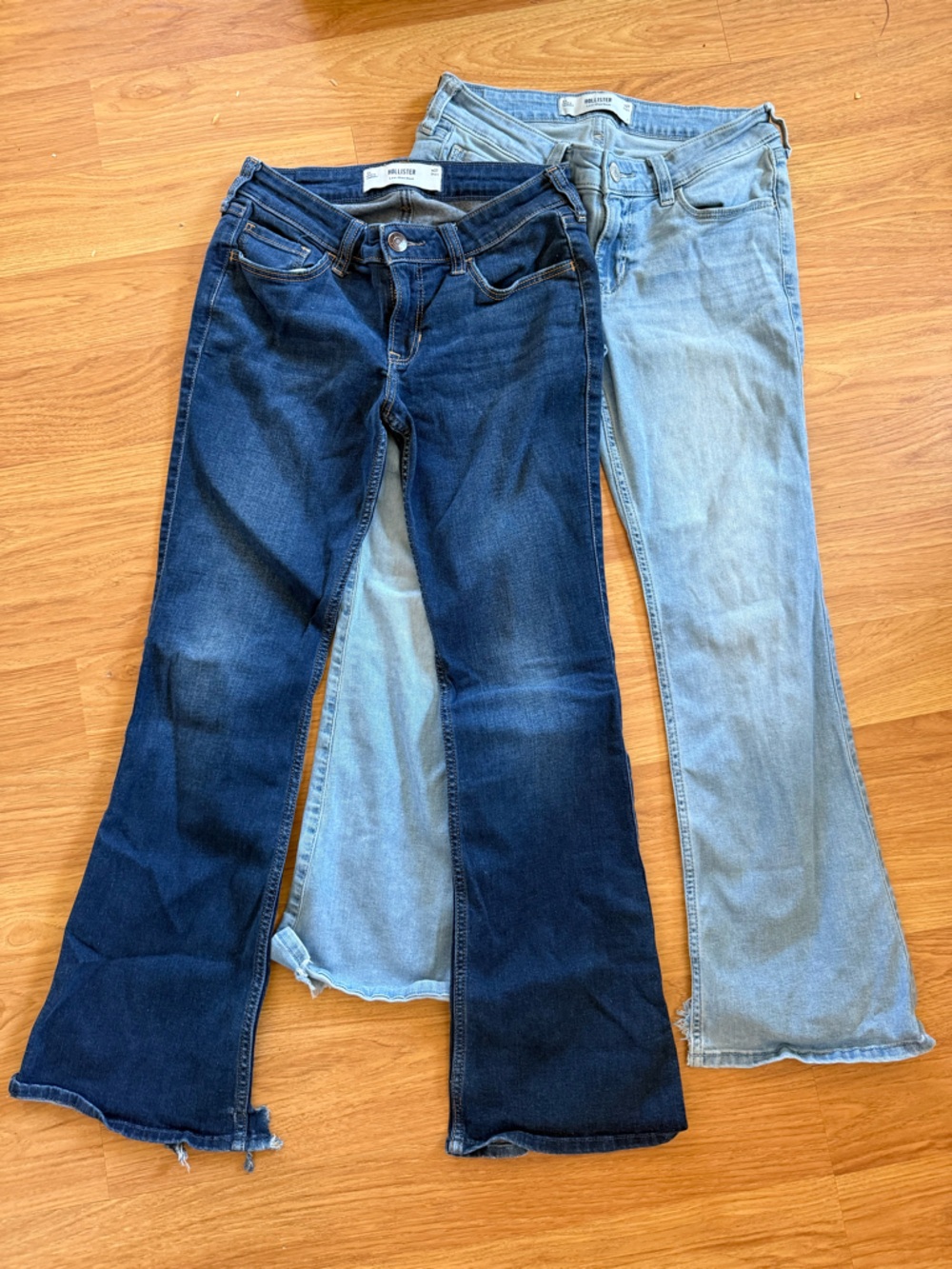 4s w27 Hollister Low Rise Boot short jeans